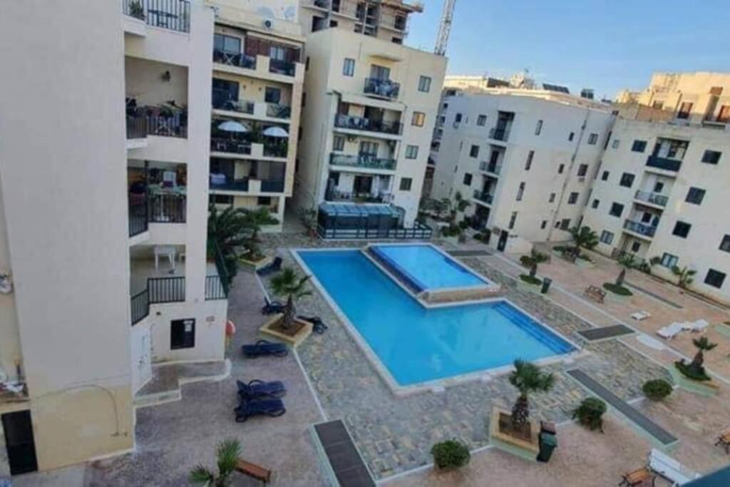 Deluxe Apartment With Pool In The Heart Of St Pauls Bay St. Paul's Bay Dış mekan fotoğraf