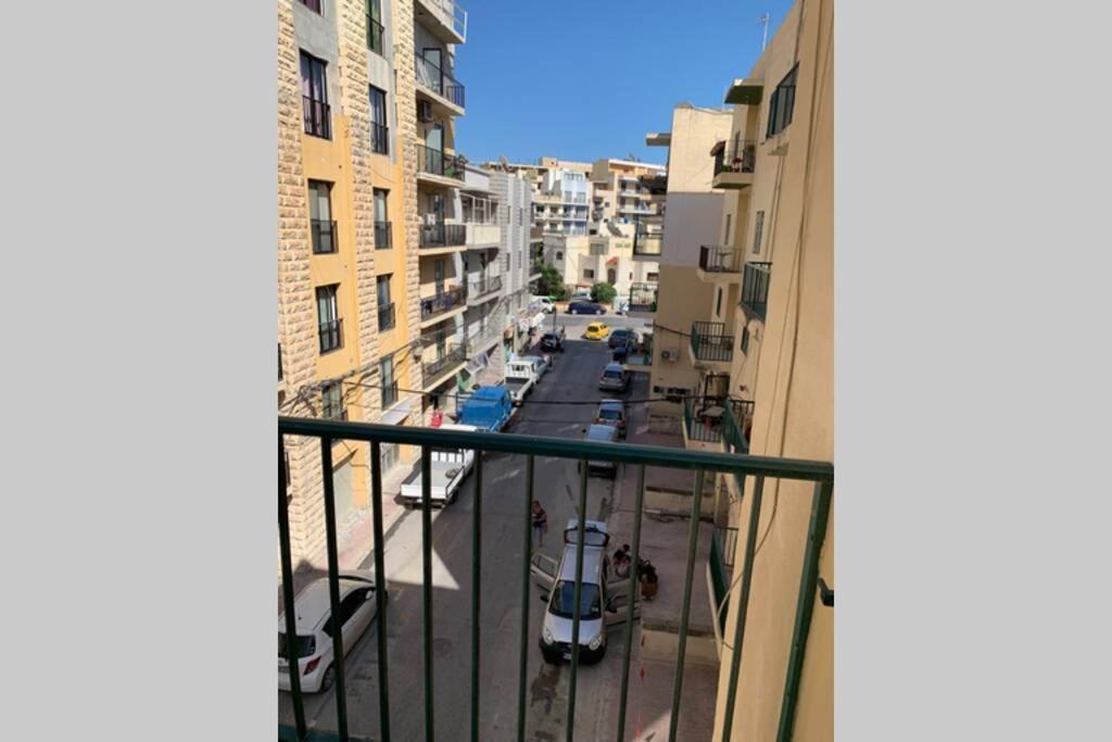 Deluxe Apartment With Pool In The Heart Of St Pauls Bay St. Paul's Bay Dış mekan fotoğraf